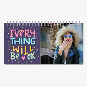 Pozytywny szablon kalendarza biurkowego