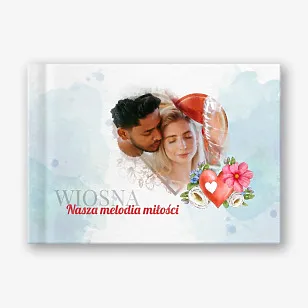 Szablon fotoksiążki wiosennej love story